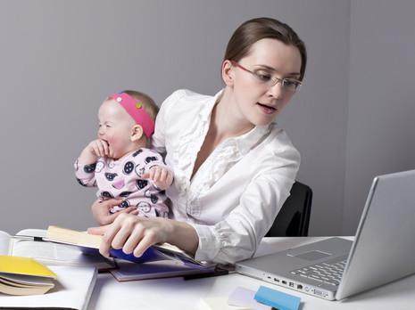 كيف تتغلبي على مشكلة الرضاعة بعد العودة الى العمل؟